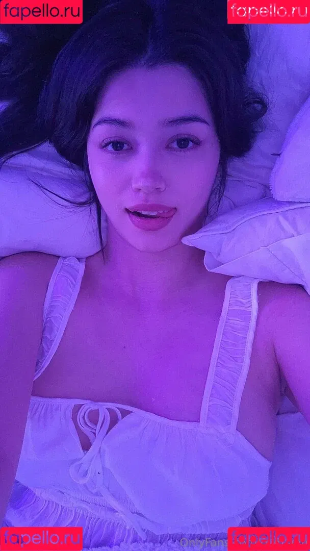 qilin.anh Onlyfans Photo Gallery 