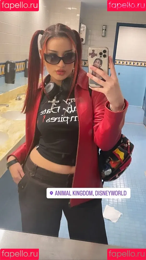 Chxrrychick Onlyfans Photo Gallery 