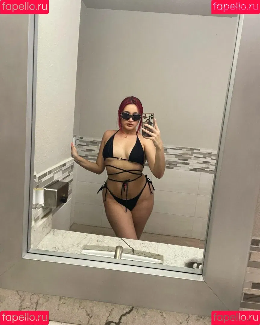 Chxrrychick Onlyfans Photo Gallery 