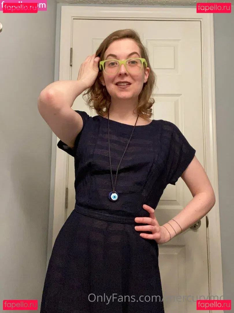 mercurymori Onlyfans Photo Gallery 