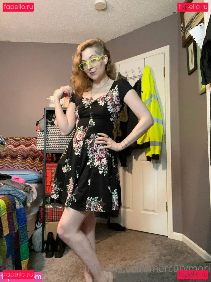 mercurymori Onlyfans Photo Gallery 