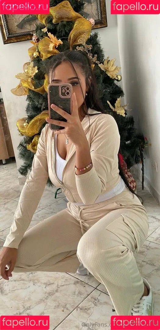 sarahlopez1 Onlyfans Photo Gallery 