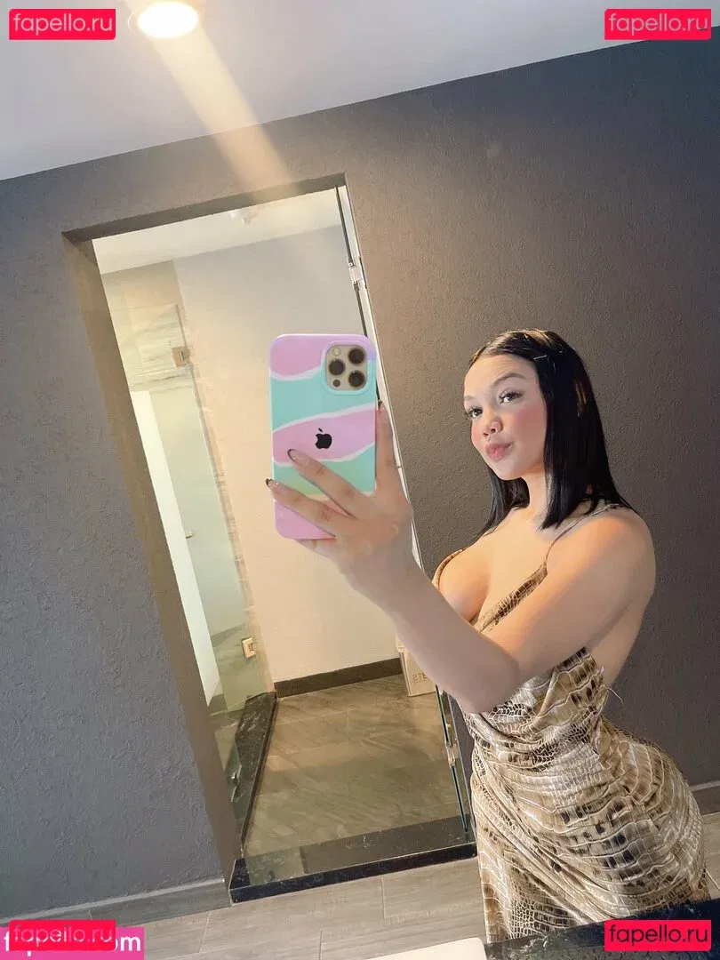 zirsethm Onlyfans Photo Gallery 