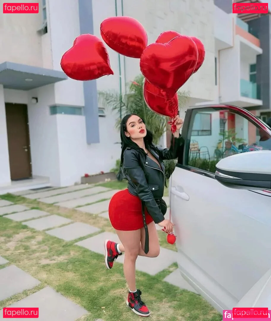 zirsethm Onlyfans Photo Gallery 