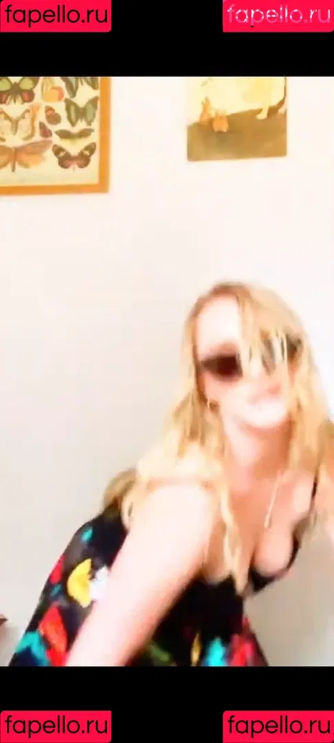 Evanna Lynch Onlyfans Photo Gallery 