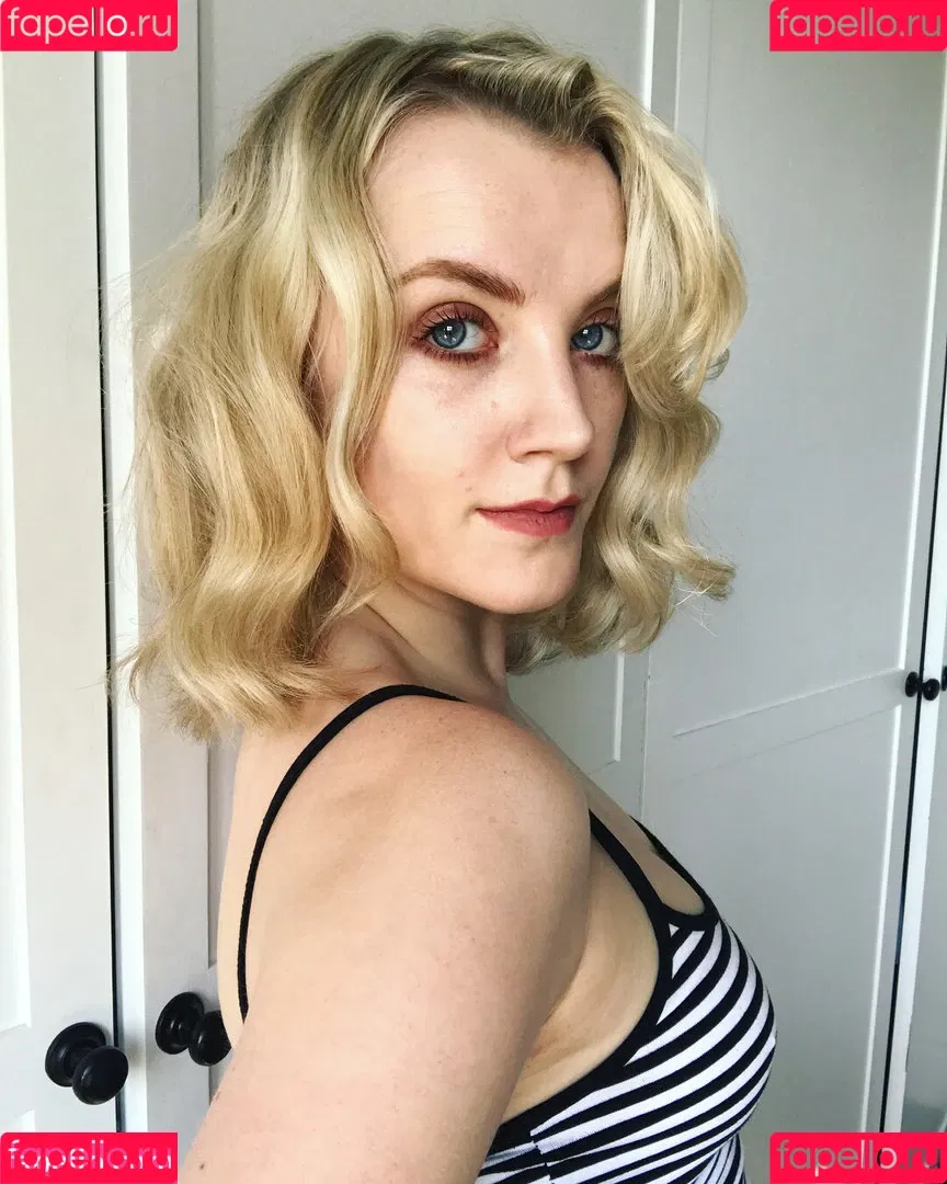 Evanna Lynch Onlyfans Photo Gallery 