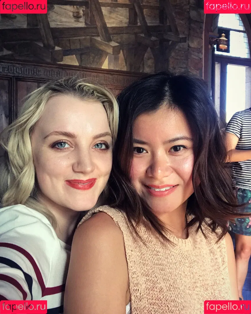 Evanna Lynch Onlyfans Photo Gallery 