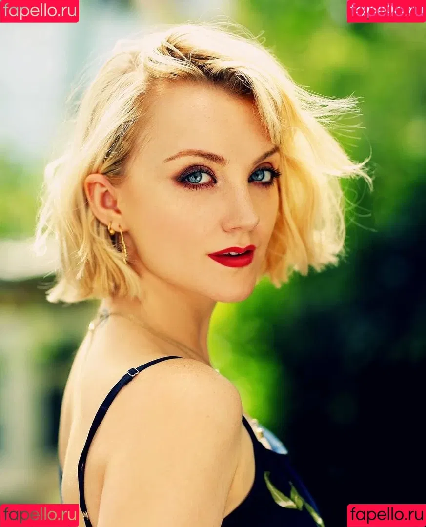 Evanna Lynch Onlyfans Photo Gallery 