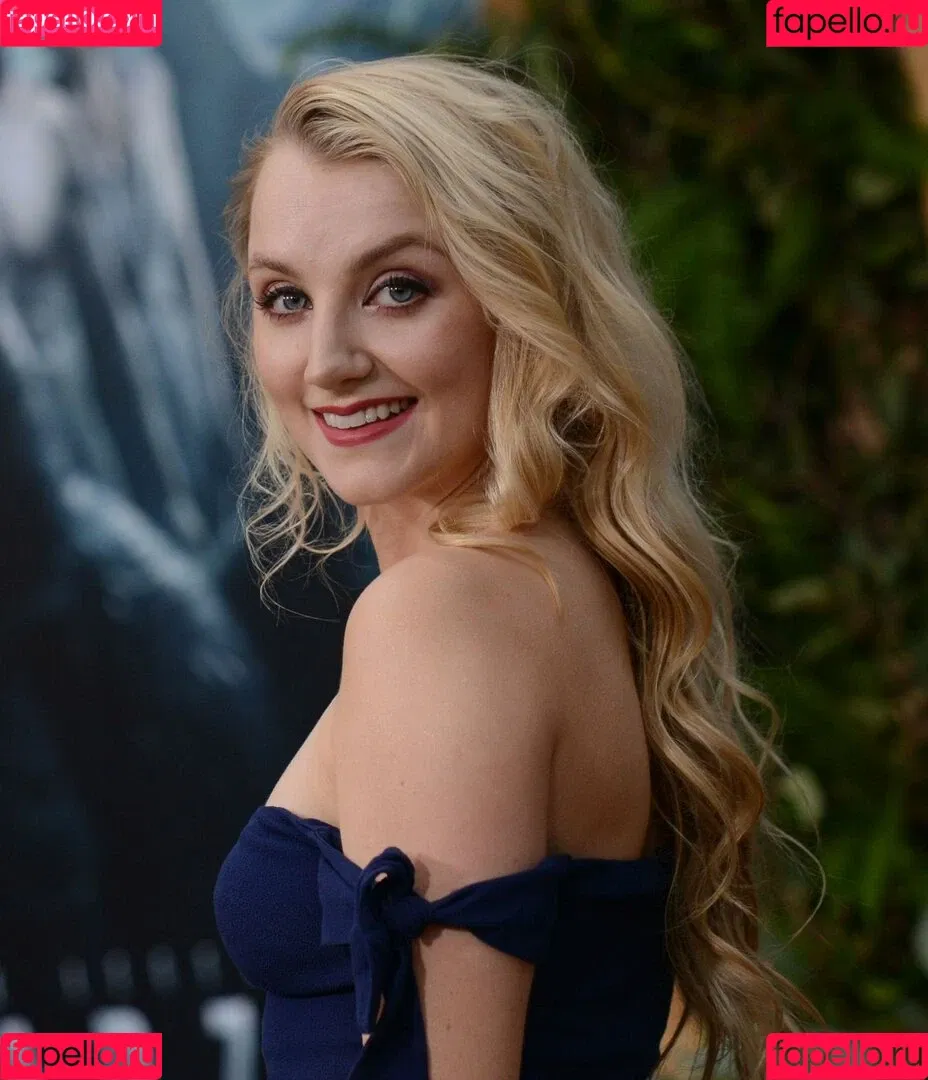 Evanna Lynch Onlyfans Photo Gallery 