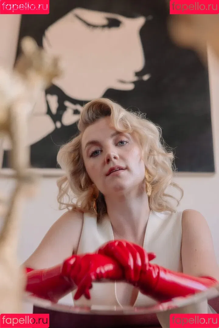 Evanna Lynch Onlyfans Photo Gallery 