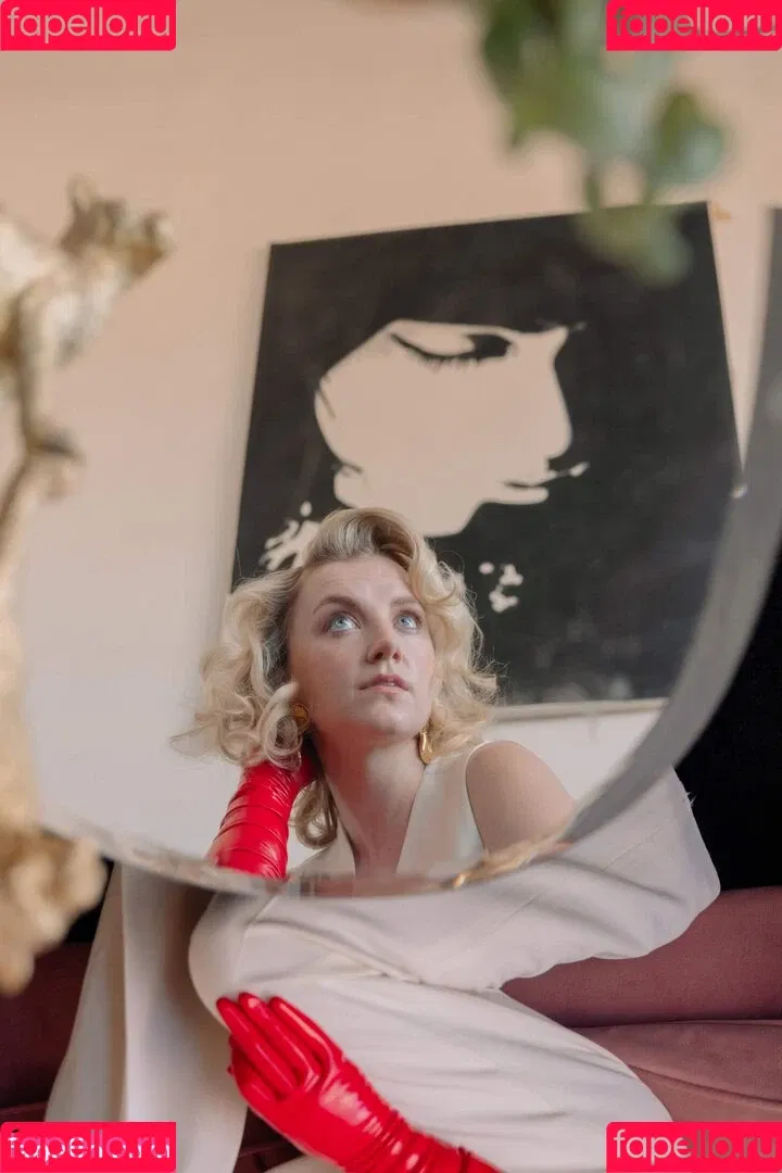 Evanna Lynch Onlyfans Photo Gallery 