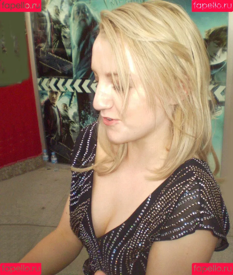 Evanna Lynch Onlyfans Photo Gallery 