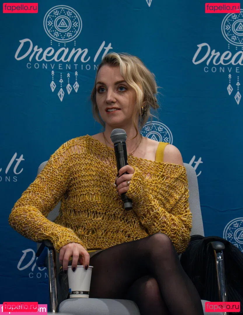 Evanna Lynch Onlyfans Photo Gallery 