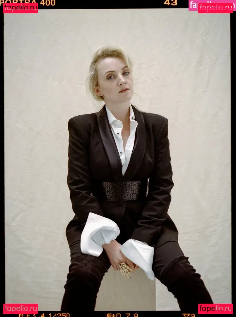 Evanna Lynch Onlyfans Photo Gallery 