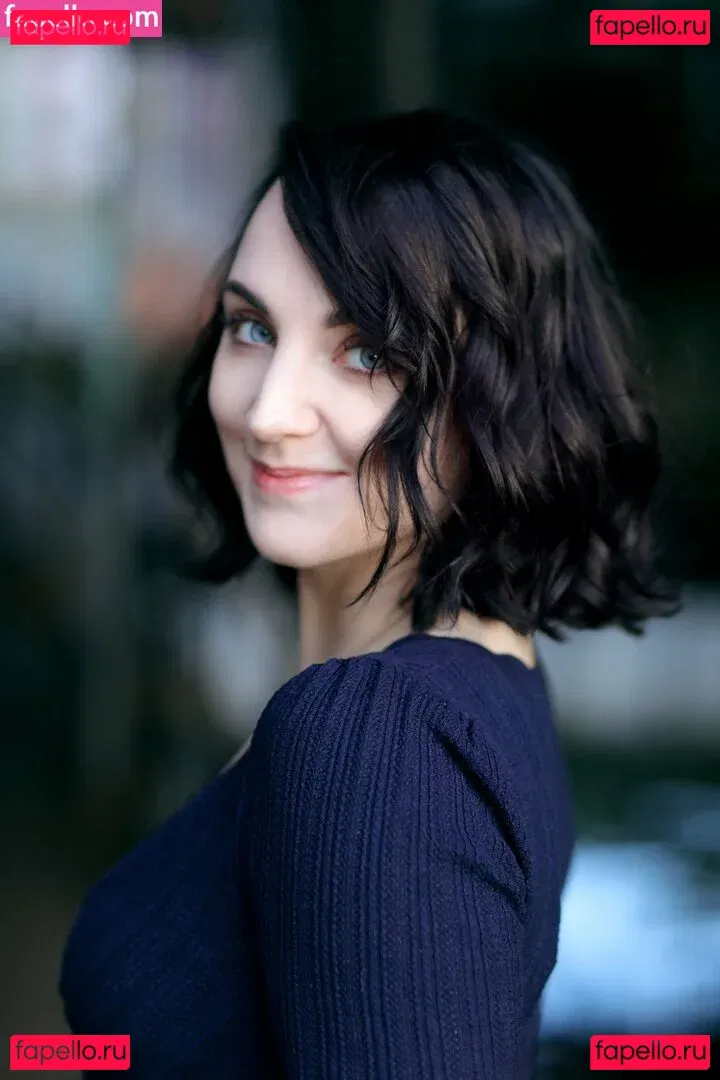 Evanna Lynch Onlyfans Photo Gallery 