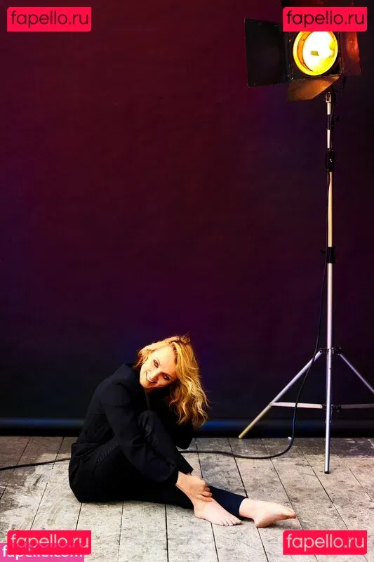 Evanna Lynch Onlyfans Photo Gallery 