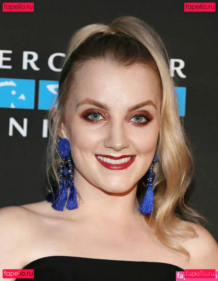 Evanna Lynch Onlyfans Photo Gallery 