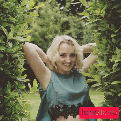 Evanna Lynch Onlyfans Photo Gallery 