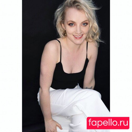 Evanna Lynch Onlyfans Photo Gallery 