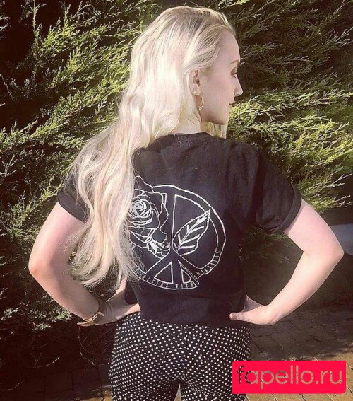 Evanna Lynch Onlyfans Photo Gallery 