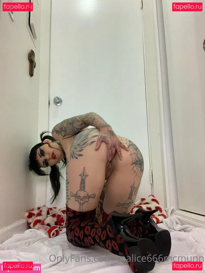 Alice Mcmunn Onlyfans Photo Gallery 