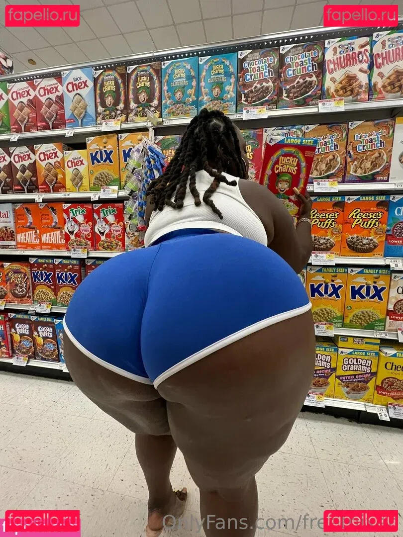 freethixen Onlyfans Photo Gallery 