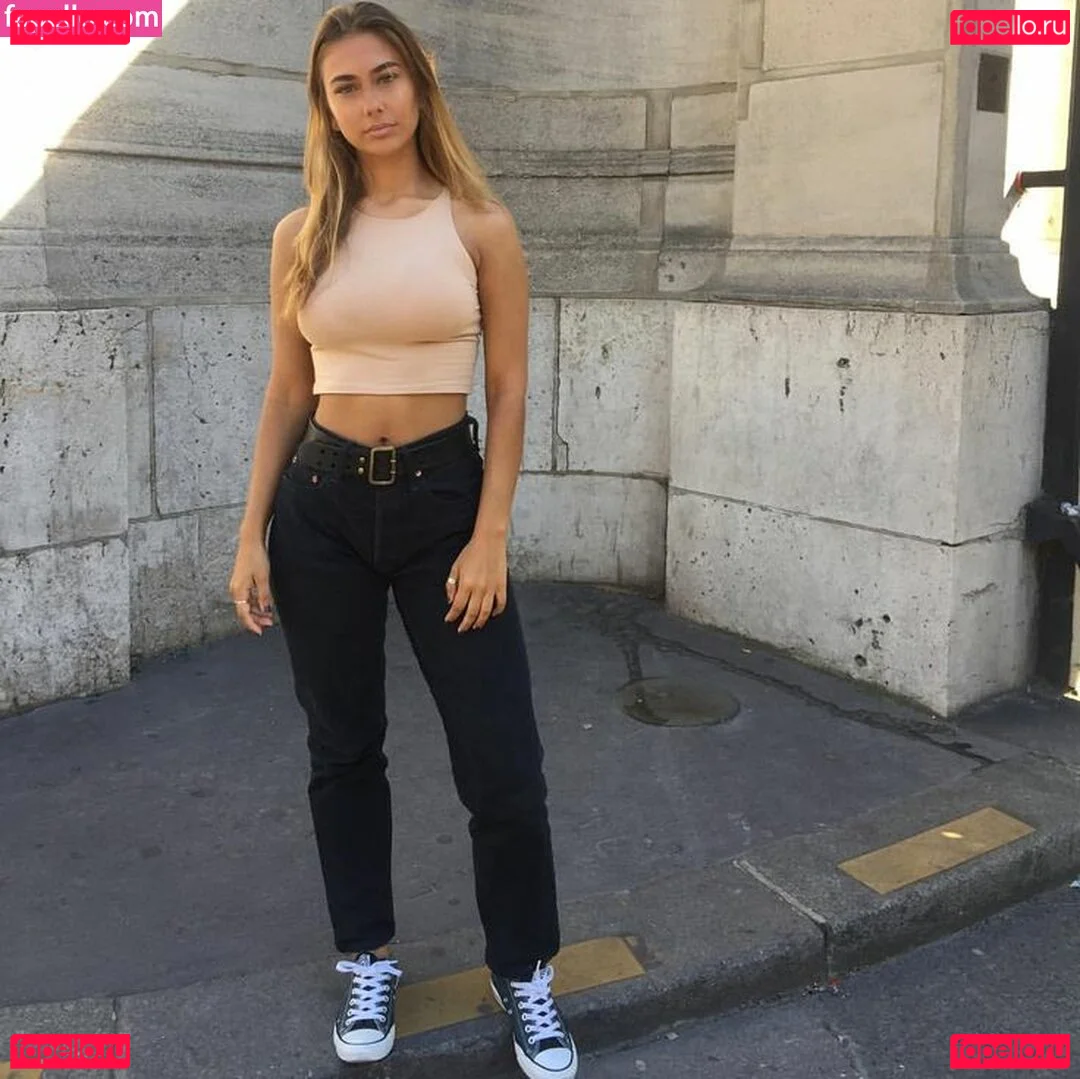 Estelllexo Onlyfans Photo Gallery 