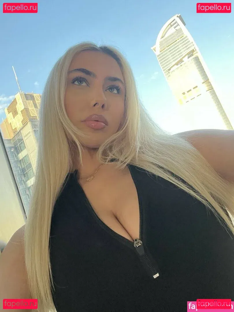 Estelllexo Onlyfans Photo Gallery 