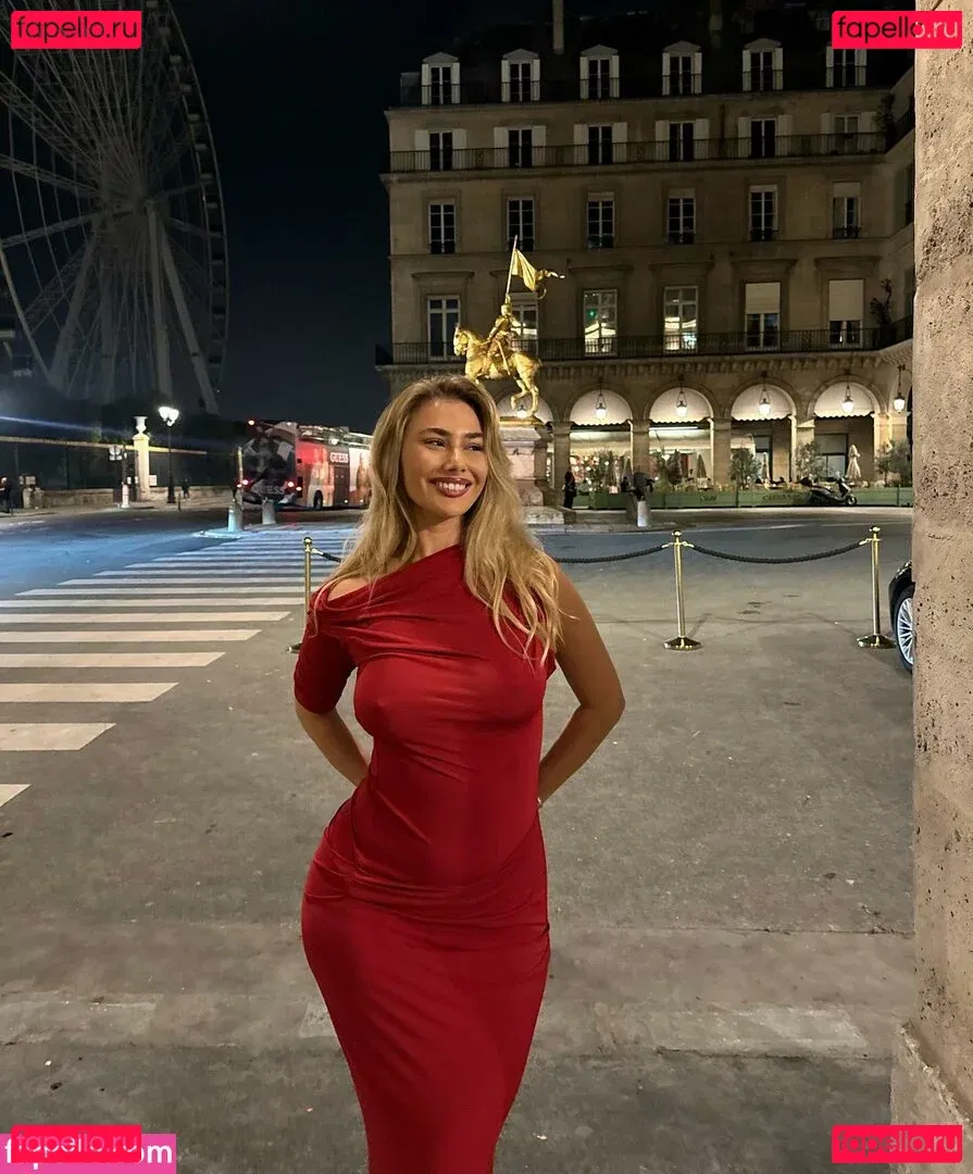 Estelllexo Onlyfans Photo Gallery 