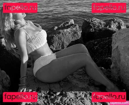 Estelllexo Onlyfans Photo Gallery 