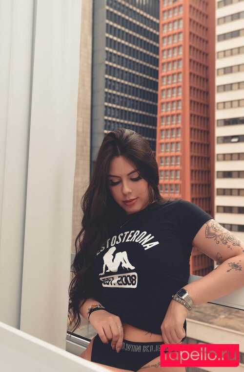 Caroline Trevisan Nude Onlyfans Photo 9