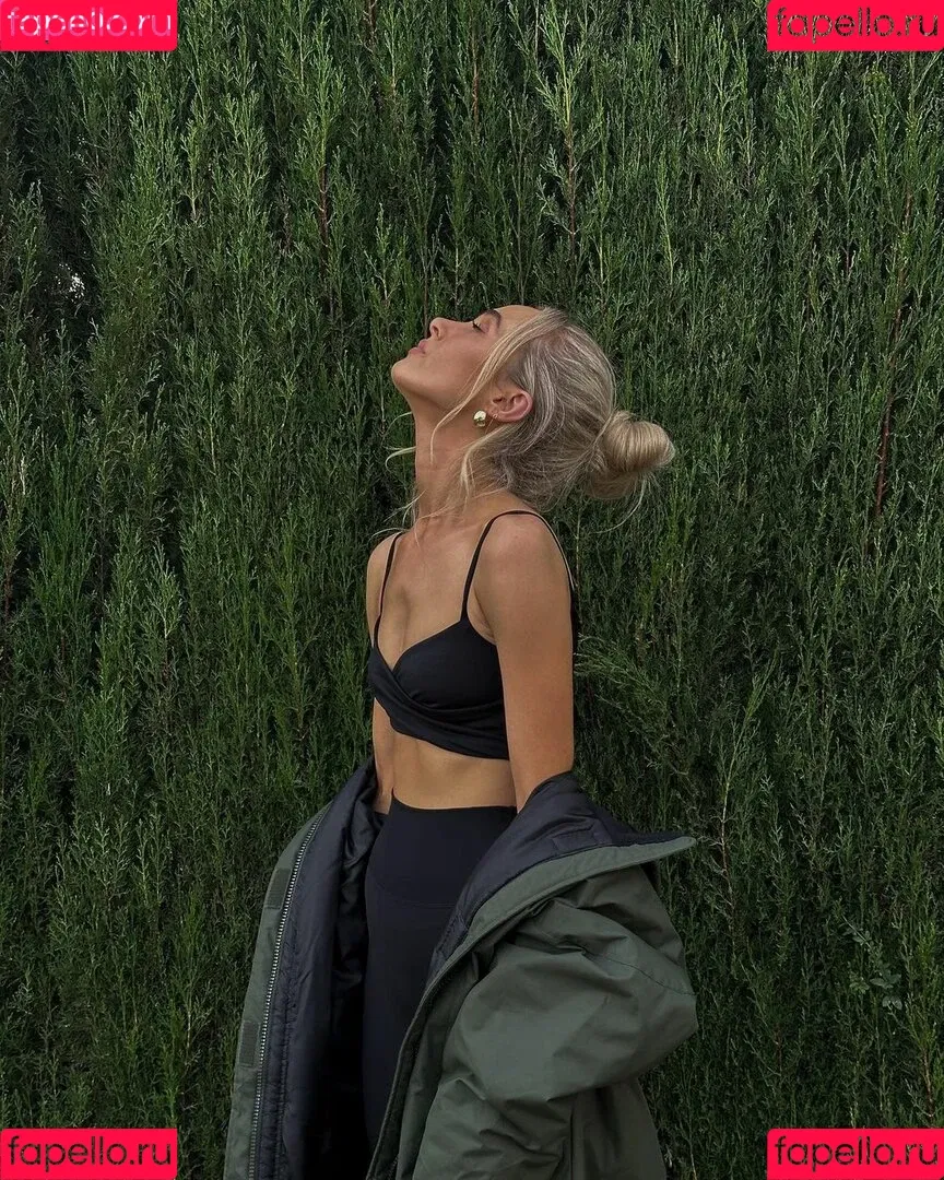 Nicola Hughes Onlyfans Photo Gallery 