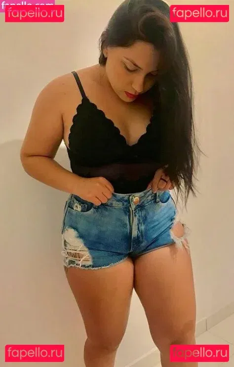 Thallyta Araujo Onlyfans Photo Gallery 