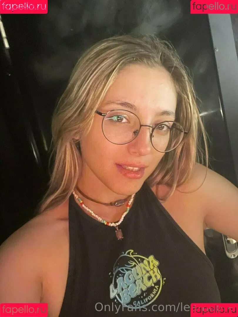 leamoore Onlyfans Photo Gallery 