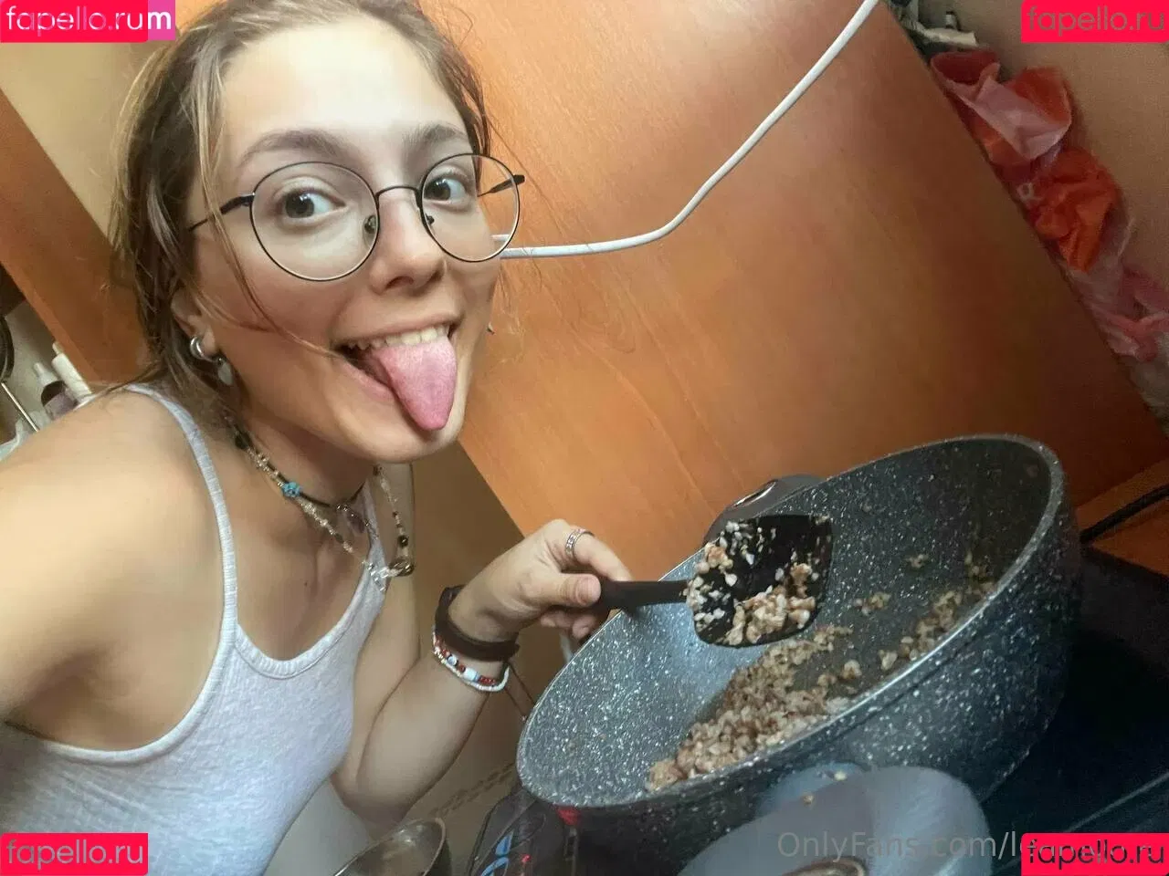 leamoore Onlyfans Photo Gallery 