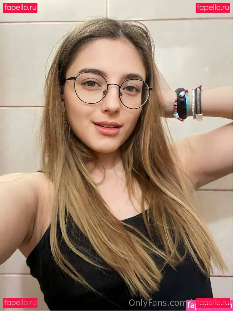 leamoore Onlyfans Photo Gallery 