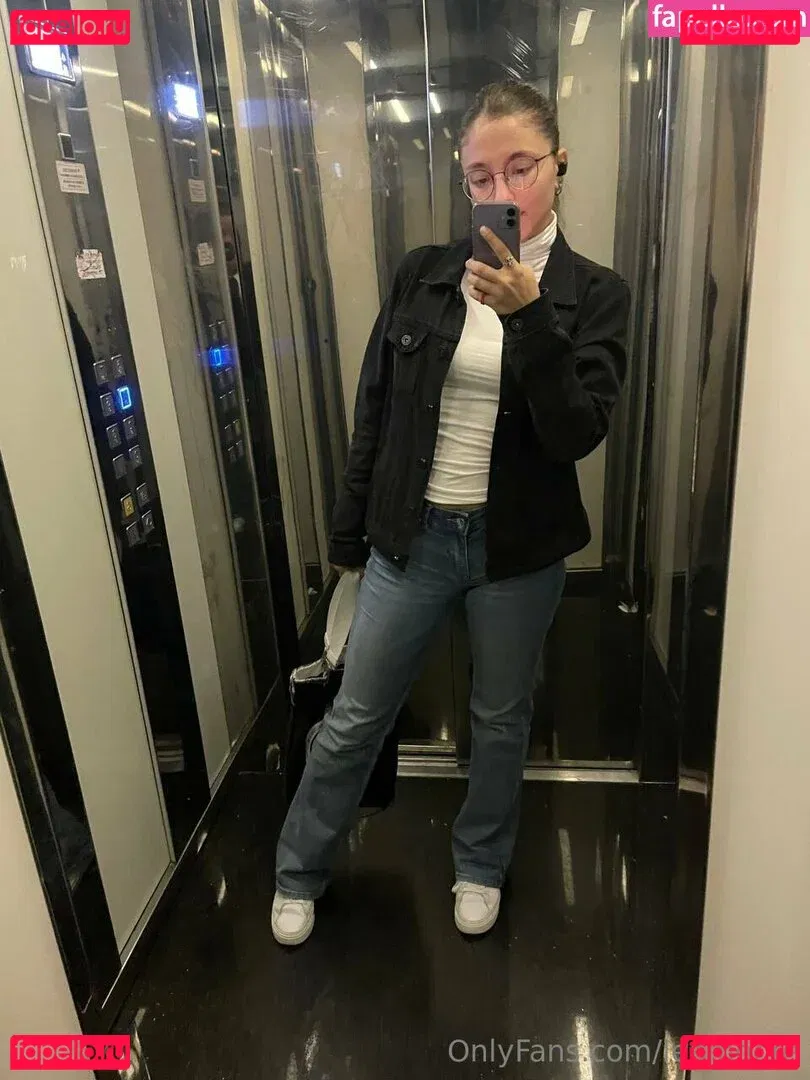 leamoore Onlyfans Photo Gallery 