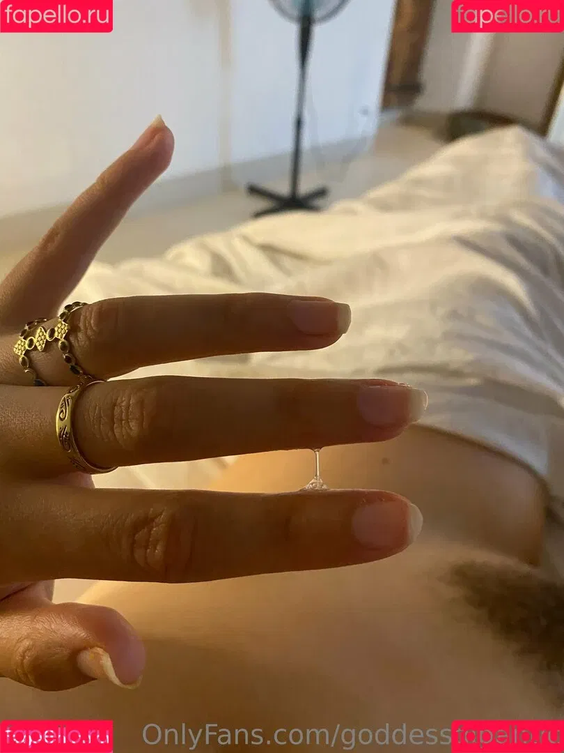 goddessgigantic Onlyfans Photo Gallery 