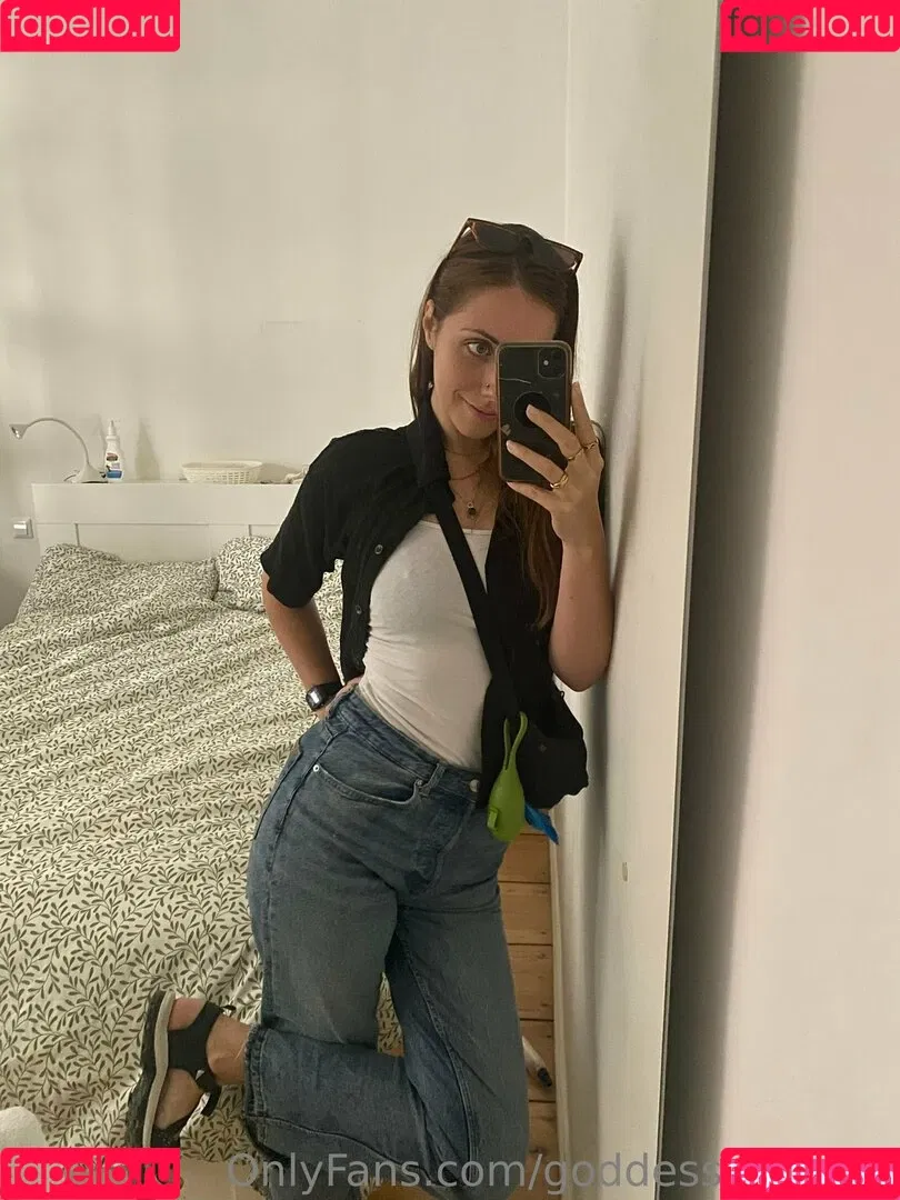goddessgigantic Onlyfans Photo Gallery 