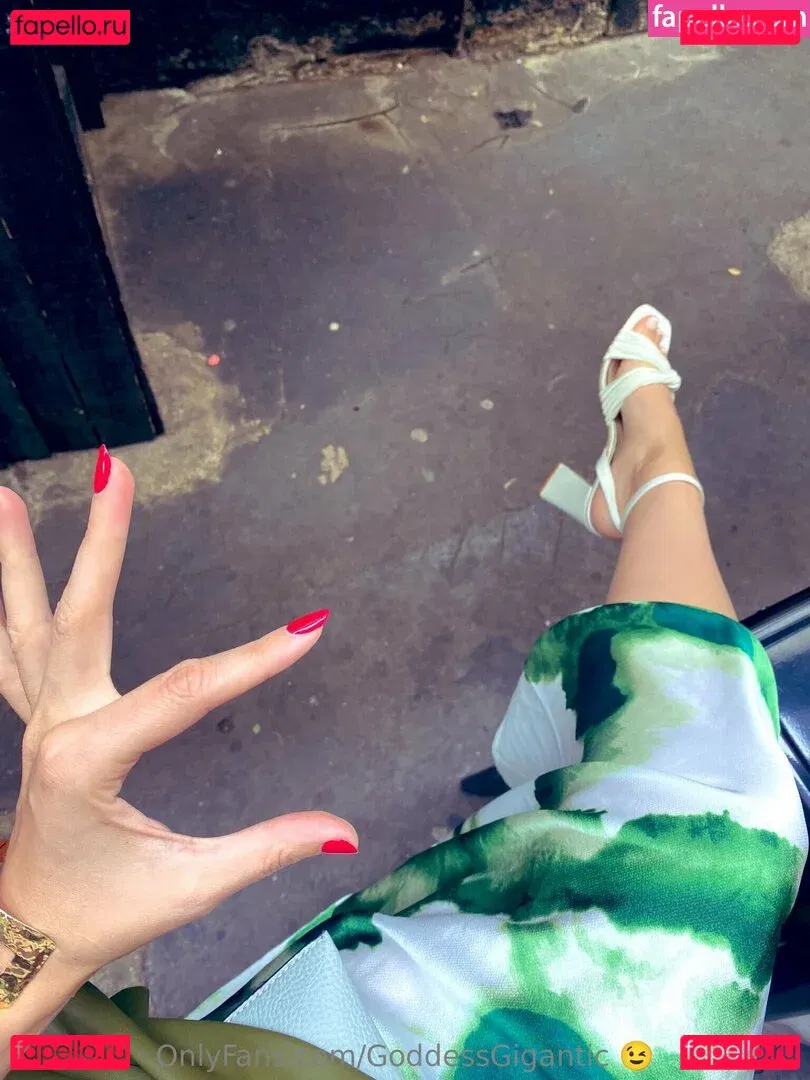 goddessgigantic Onlyfans Photo Gallery 