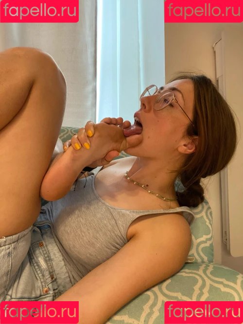 goddessgigantic Onlyfans Photo Gallery 