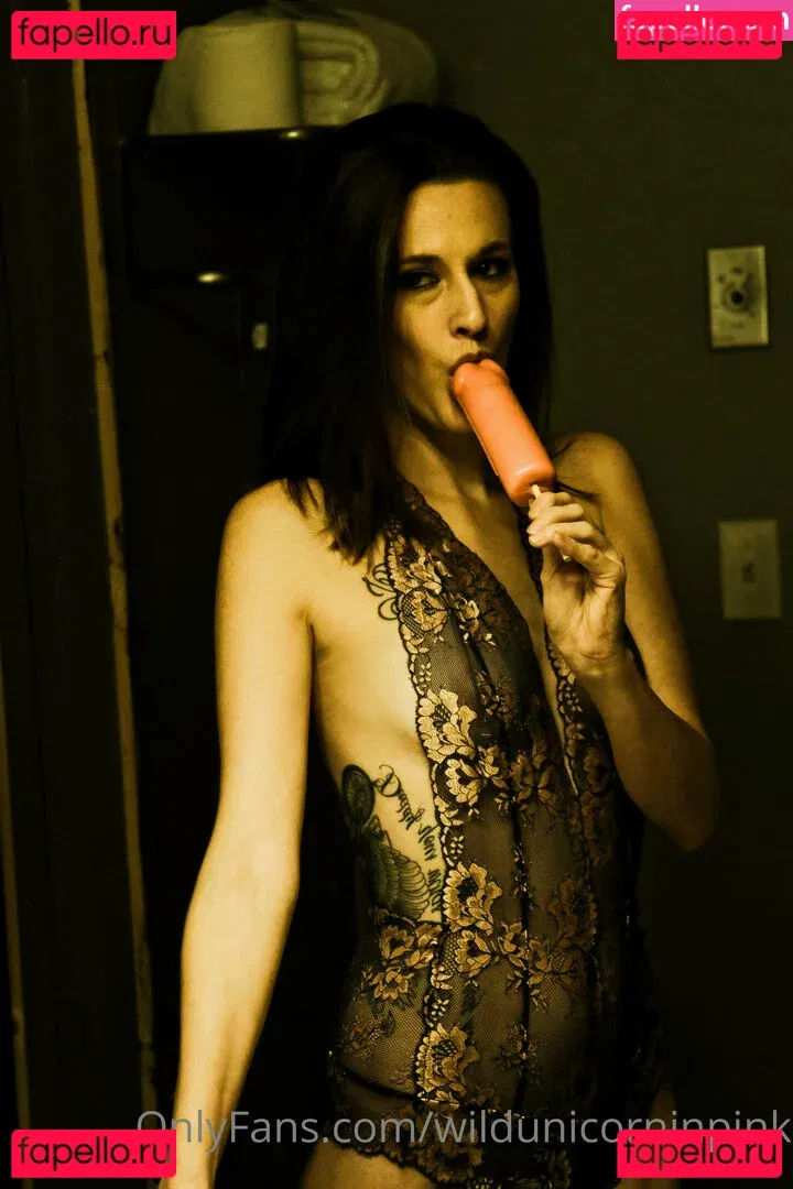 wildunicorninpink Onlyfans Photo Gallery 
