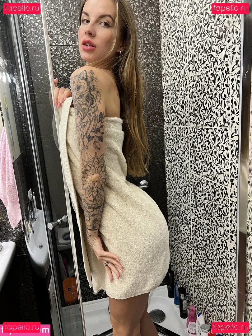 Stacy Queen Onlyfans Photo Gallery 