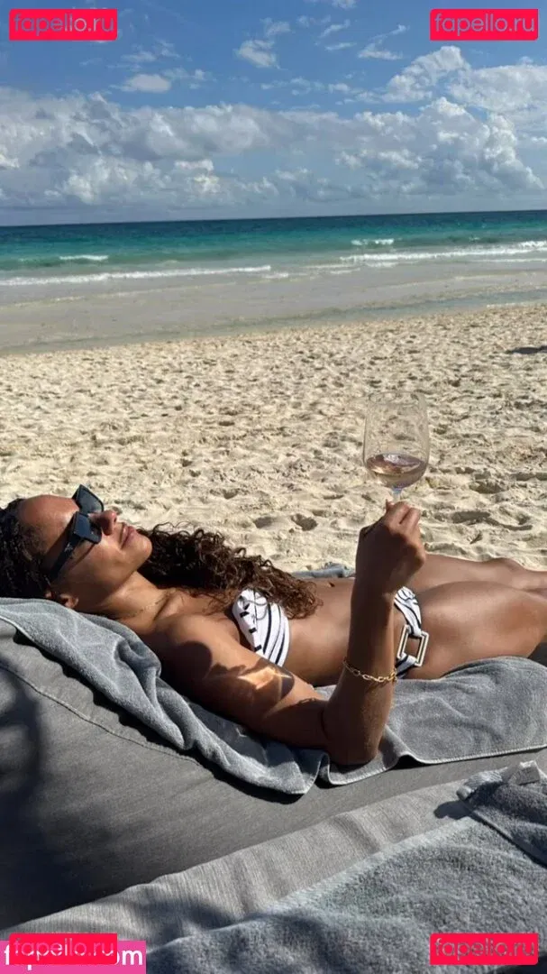 Alex Scott Onlyfans Photo Gallery 