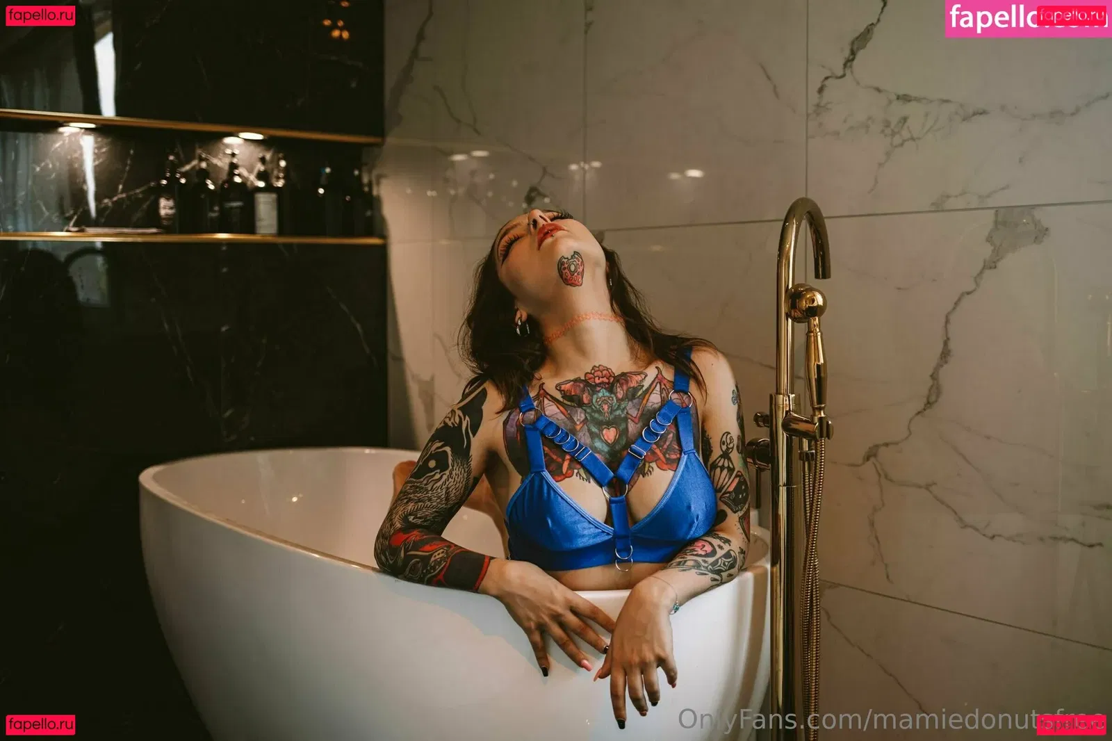 mamiedonutsfree Onlyfans Photo Gallery 