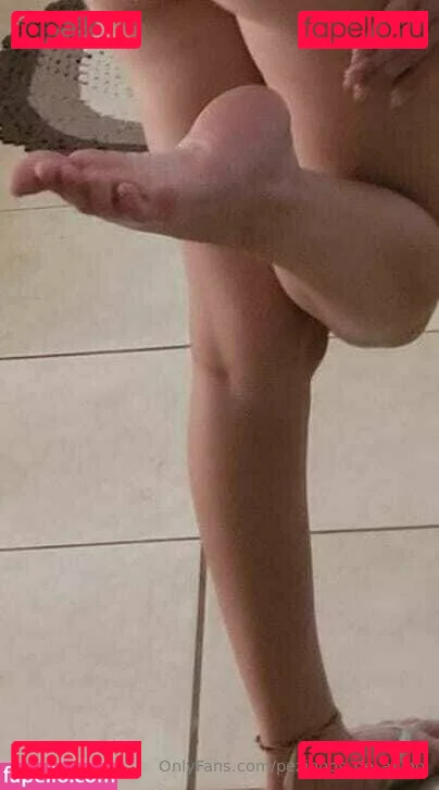 pezinhos_de_anjoo Onlyfans Photo Gallery 