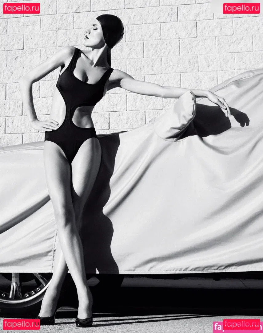 Bar Paly Onlyfans Photo Gallery 