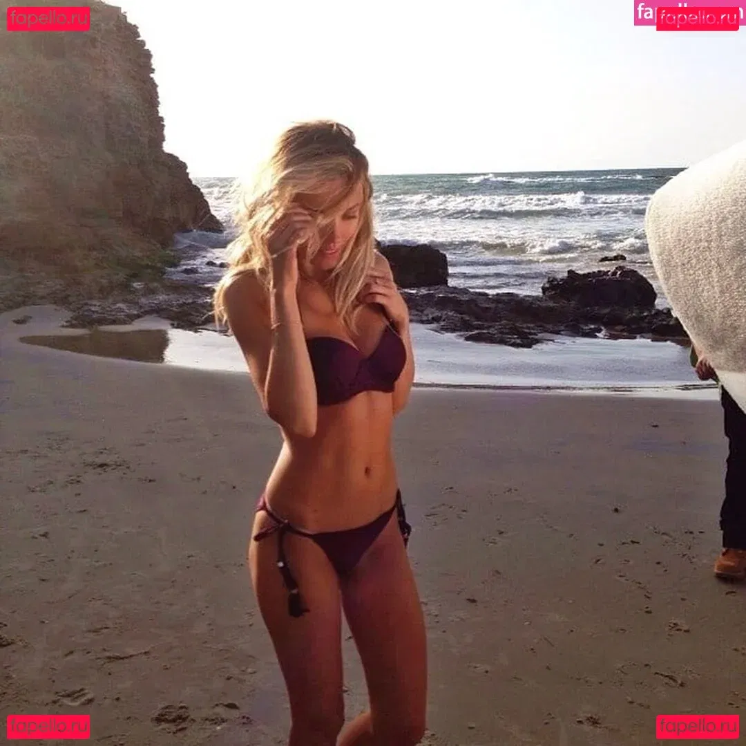 Bar Paly Onlyfans Photo Gallery 