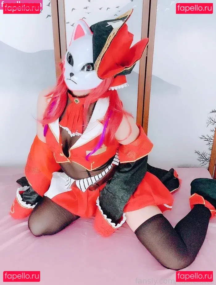 Yaxie Lotte Onlyfans Photo Gallery 