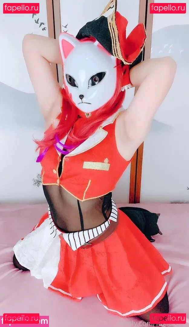 Yaxie Lotte Onlyfans Photo Gallery 